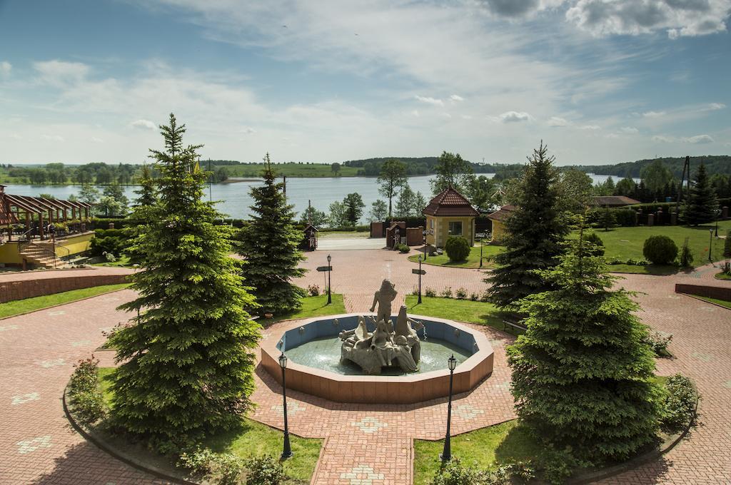 Hotel Mazurski Dworek Міколайкі Екстер'єр фото